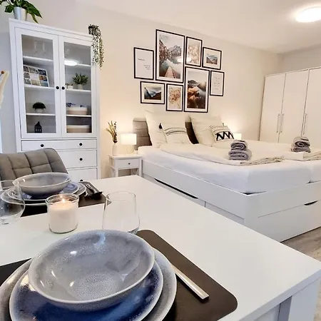 Stadtgarten-studios - Im Zentrum Mit Parkplatz Apartment Weingarten (Wuerttemberg)