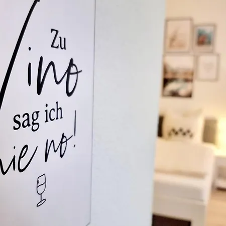 Stadtgarten-studios - Im Zentrum Mit Parkplatz 바인가르텐