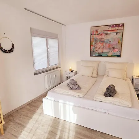 Stadtgarten-studios - Im Zentrum Mit Parkplatz * 바인가르텐