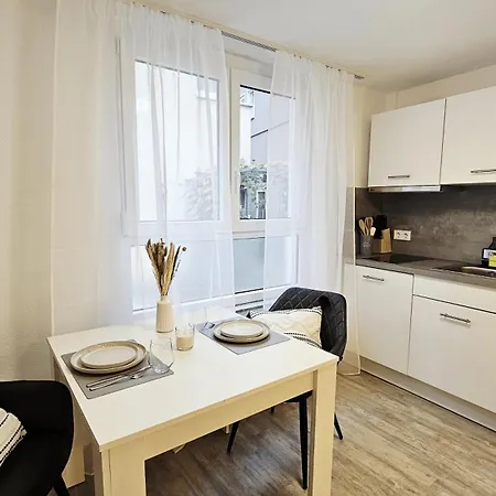 아파트 Stadtgarten-studios - Im Zentrum Mit Parkplatz *