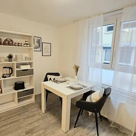 아파트 Stadtgarten-studios - Im Zentrum Mit Parkplatz *
